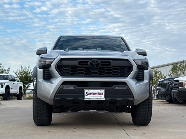 Used 2024 Toyota Tacoma TRD Off-Road w/ TRD Off Road Upgrade Package AWD/4WD image 2