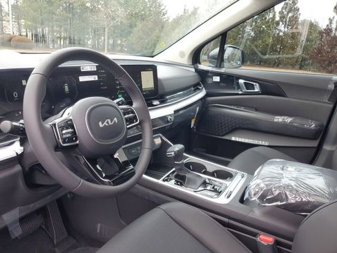 New 2026 Kia Carnival SX Prestige image 11