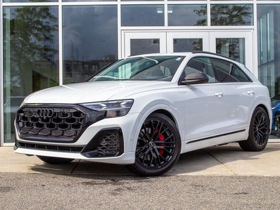 Used 2024 Audi SQ8 Prestige w/ Prestige Package