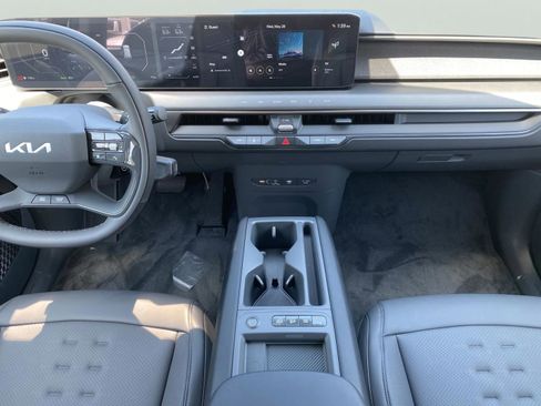 New 2026 Kia EV9 Wind image 13