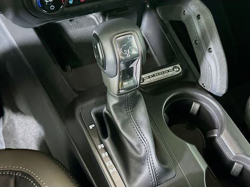 Used 2025 Ford Bronco Outer Banks w/ Sasquatch Package image 25