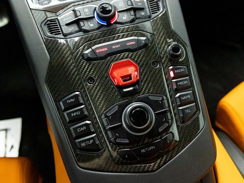 Used 2014 Lamborghini Aventador LP 700-4 AWD/4WD image 41