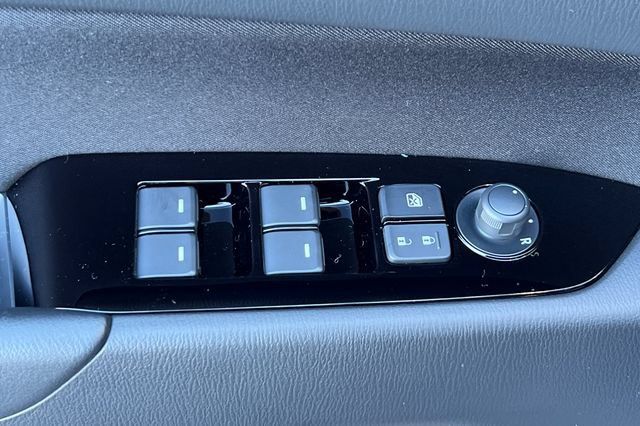 Certified 2025 MAZDA CX-5 AWD 2.5 S image 12
