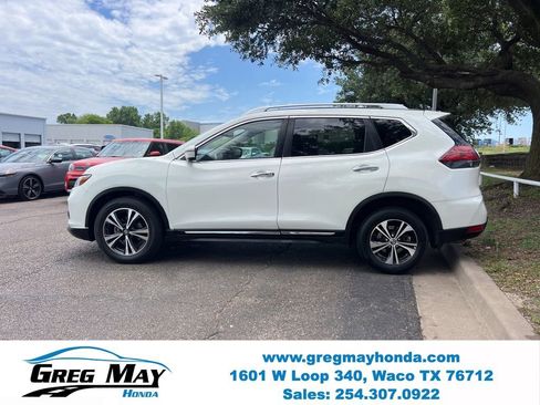 Used 2018 Nissan Rogue SL w/ Premium Package FWD image 4