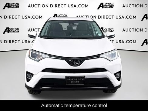 Used 2018 Toyota RAV4 XLE AWD/4WD image 3