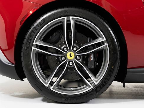 Used 2024 Ferrari Roma Spider image 21