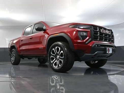 Used 2024 GMC Canyon AT4 w/ AT4 Premium Package image 57