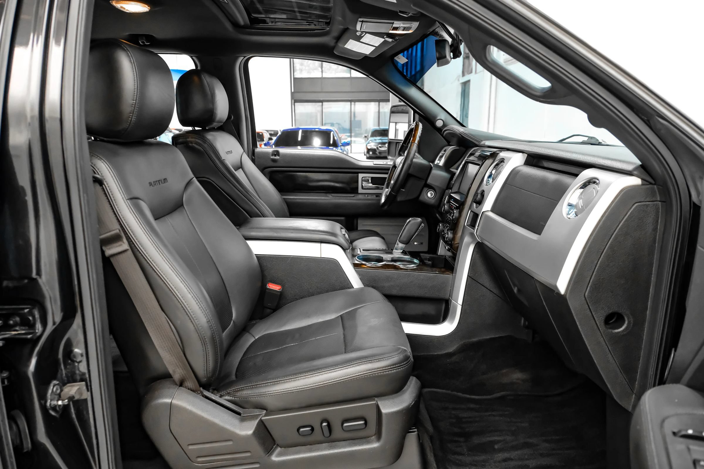 Used 2014 Ford F150 Platinum AWD/4WD image 30