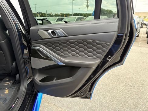 Used 2021 BMW X6 M AWD/4WD image 21
