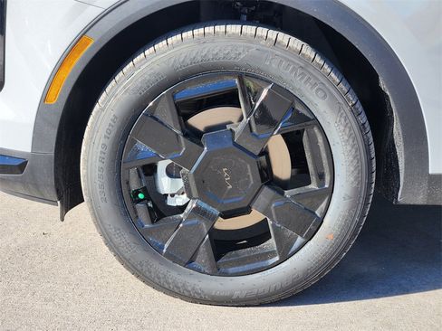 New 2026 Kia Sportage X-Line image 7
