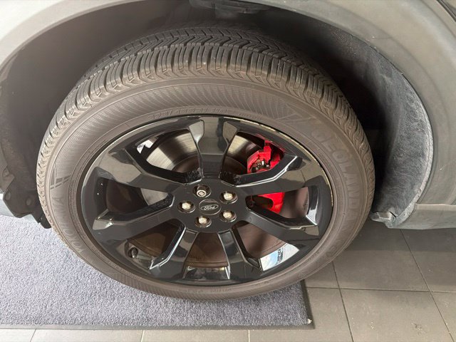 Used 2022 Ford Explorer ST w/ Equipment Group 401A AWD/4WD image 6