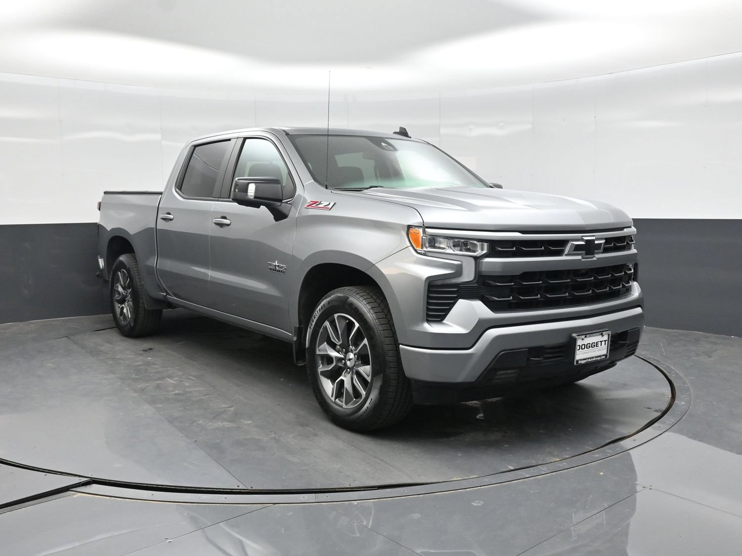 Used 2023 Chevrolet Silverado 1500 RST AWD/4WD image 17