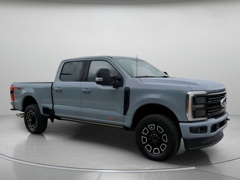 New 2026 Ford F350 Platinum image 38