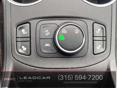 Used 2020 GMC Terrain SLE w/ Driver Convenience Package image 27