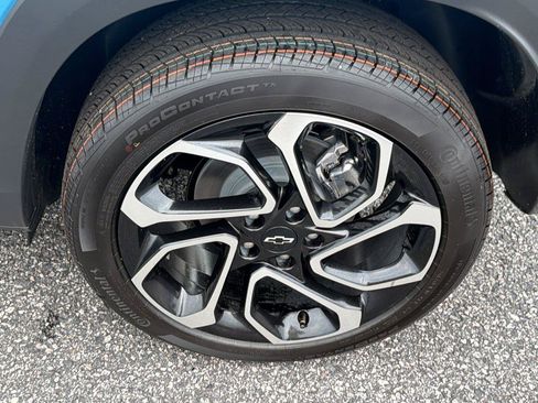 New 2026 Chevrolet Trax RS w/ Driver Confidence Package FWD image 12