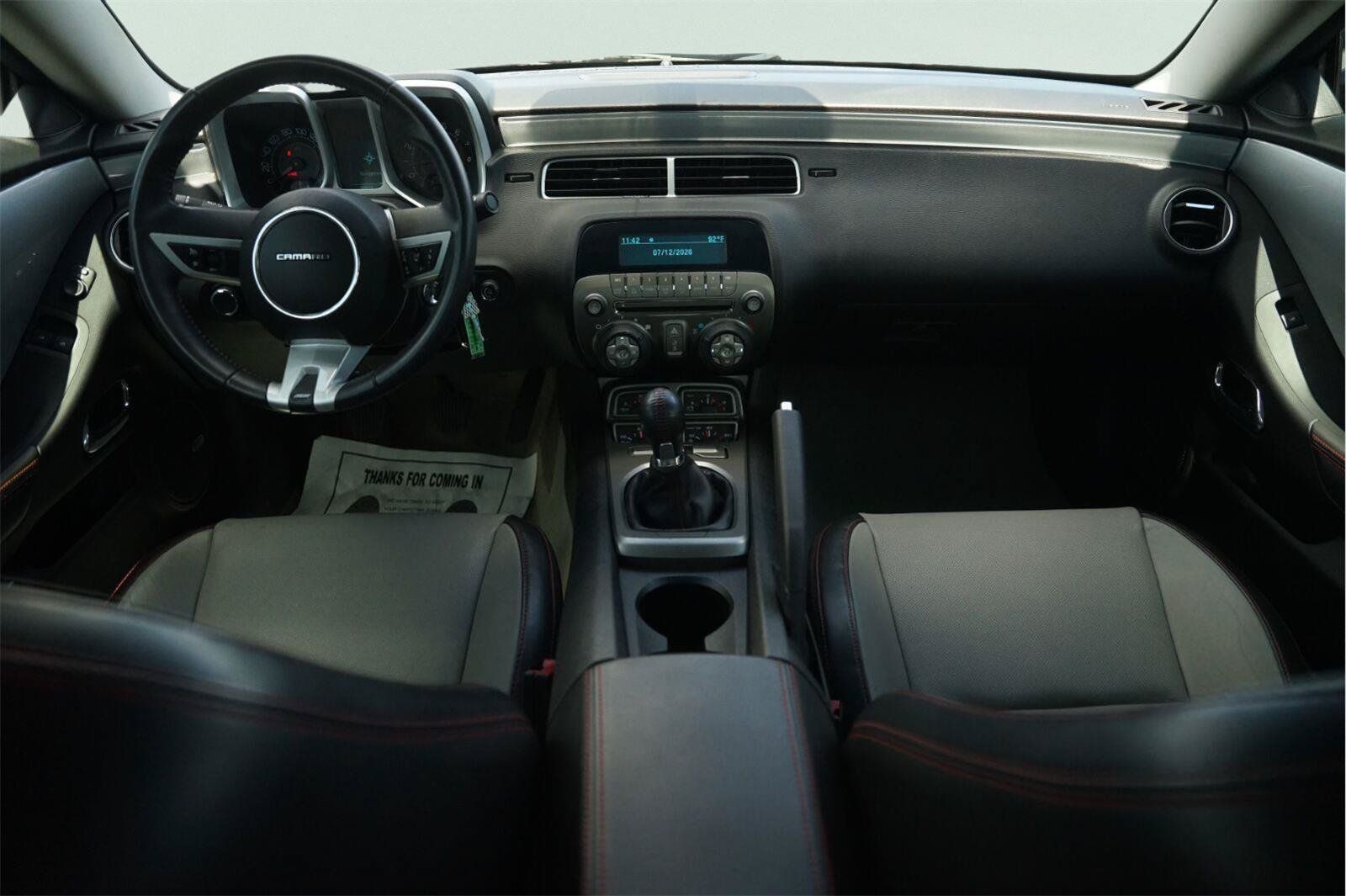 Used 2011 Chevrolet Camaro SS RWD image 16