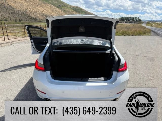 Used 2025 BMW 330i xDrive Sedan AWD/4WD image 32