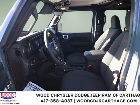 New 2026 Jeep Wrangler Unlimited Rubicon AWD/4WD image 11