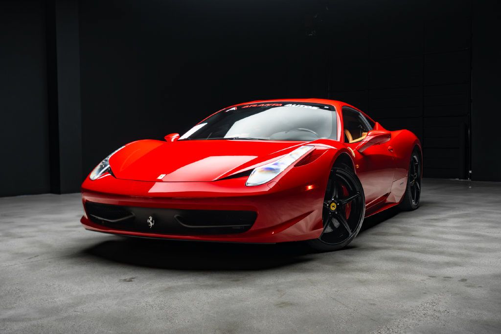 Used 2015 Ferrari 458 Italia Coupe RWD image 2