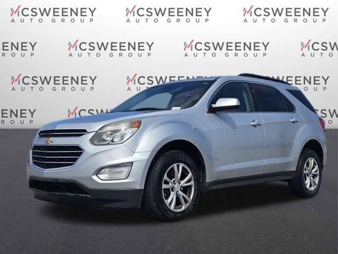Used 2017 Chevrolet Equinox LT w/ Convenience Package FWD image 1