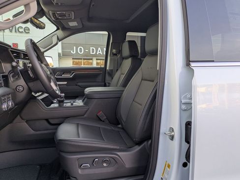 New 2026 GMC Sierra 1500 Denali image 13