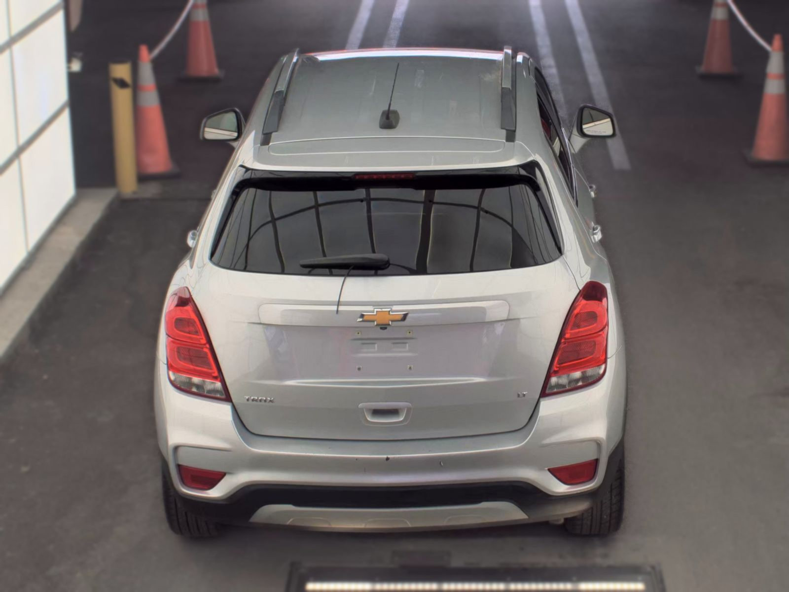 Used 2019 Chevrolet Trax LT w/ LT Convenience Package FWD image 5