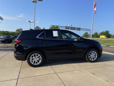 Used 2024 Chevrolet Equinox LT image 12