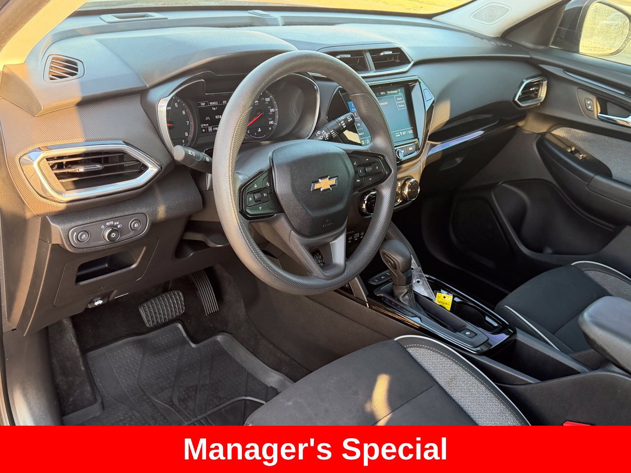 Used 2021 Chevrolet TrailBlazer LT w/ Convenience Package AWD/4WD image 11