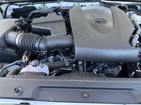 Used 2023 Toyota Tacoma SR image 14