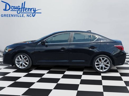 Used 2019 Acura ILX FWD image 2