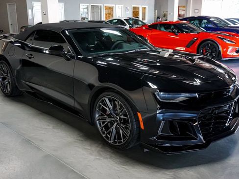 Used 2024 Chevrolet Camaro ZL1 RWD image 6