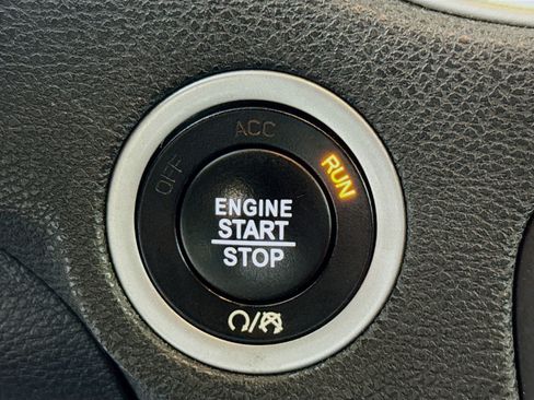 Used 2021 Dodge Charger SXT image 21