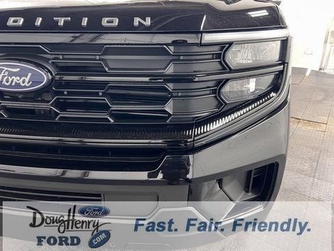 New 2025 Ford Expedition Active AWD/4WD image 12