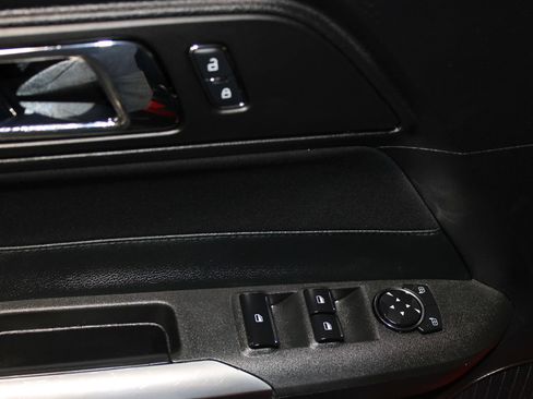 Used 2016 Ford Mustang Convertible w/ Equipment Group 051A RWD image 10