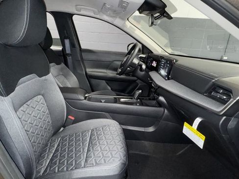 New 2026 Nissan Kicks SV w/ Cold Weather Package AWD/4WD image 8
