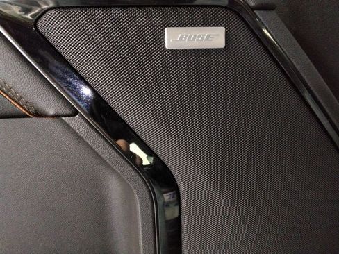 Used 2025 GMC Sierra 2500 AT4 image 23