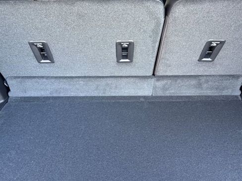 New 2026 GMC Acadia Denali w/ Super Cruise Package image 18