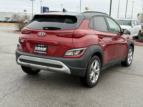 Used 2022 Hyundai Kona SEL image 7