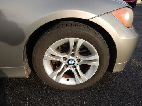 Used 2008 BMW 328xi Sedan image 9