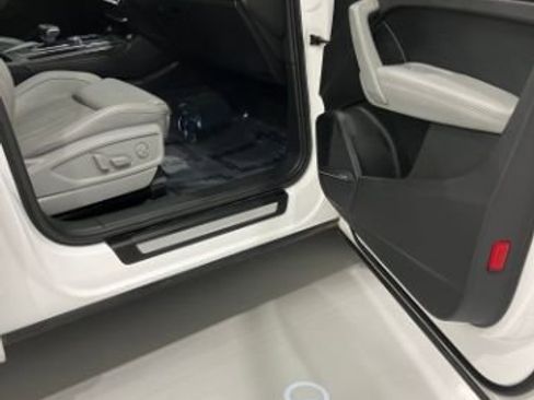 Used 2018 Audi Q5 Prestige w/ Prestige Package AWD/4WD image 56