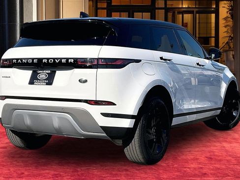 Used 2022 Land Rover Range Rover Evoque S image 12