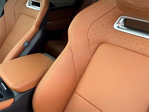 New 2026 Jaguar F-PACE R-Dynamic S image 17