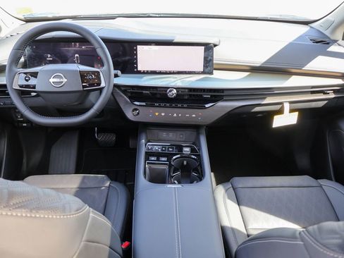 New 2026 Nissan Murano Platinum image 6