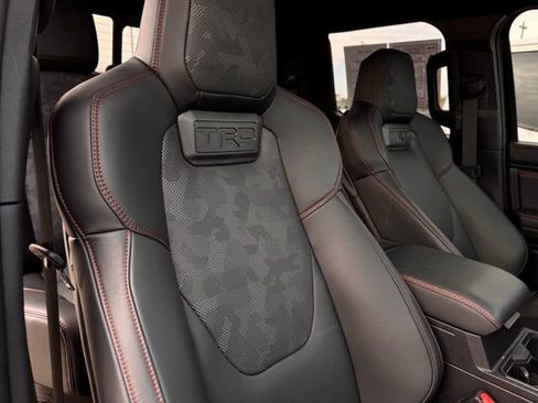 Used 2025 Toyota Tacoma TRD Pro image 29