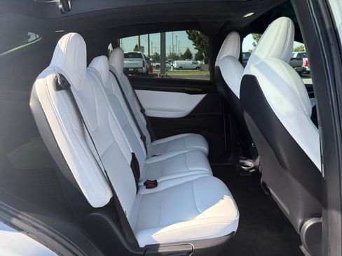 Used 2021 Tesla Model X Long Range AWD/4WD image 13