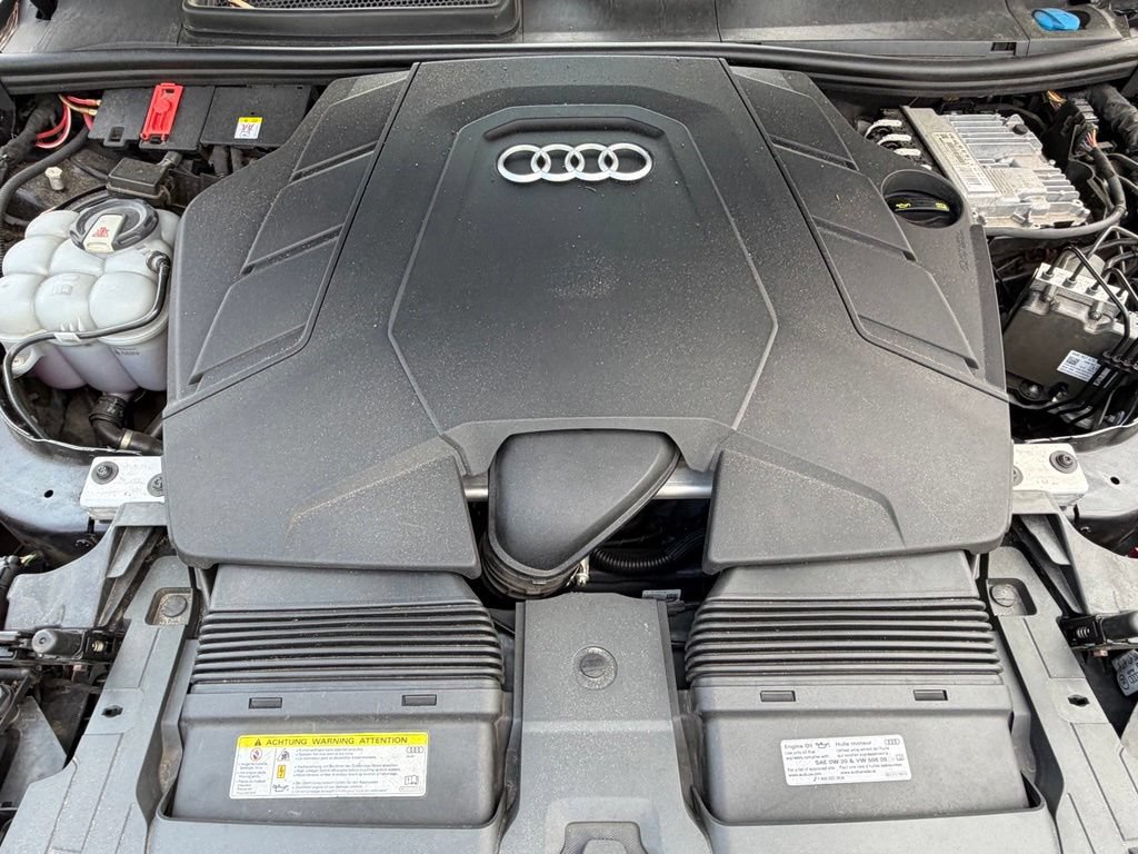 Used 2020 Audi Q7 3.0T Premium w/ Convenience Package AWD/4WD image 35