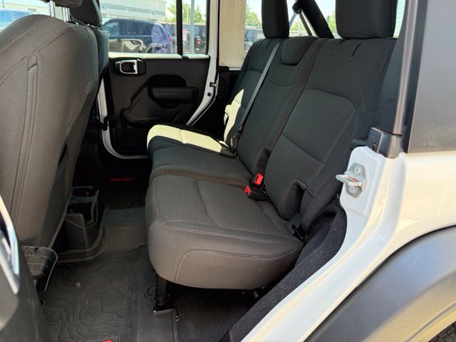 Used 2023 Jeep Wrangler Unlimited Sport AWD/4WD image 7
