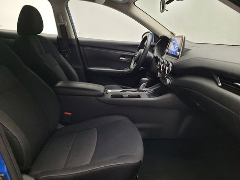 Used 2025 Nissan Sentra SV FWD image 21