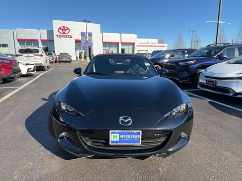 Used 2022 MAZDA MX-5 Miata Sport image 2