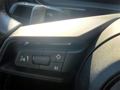 Used 2024 Porsche Cayenne image 20